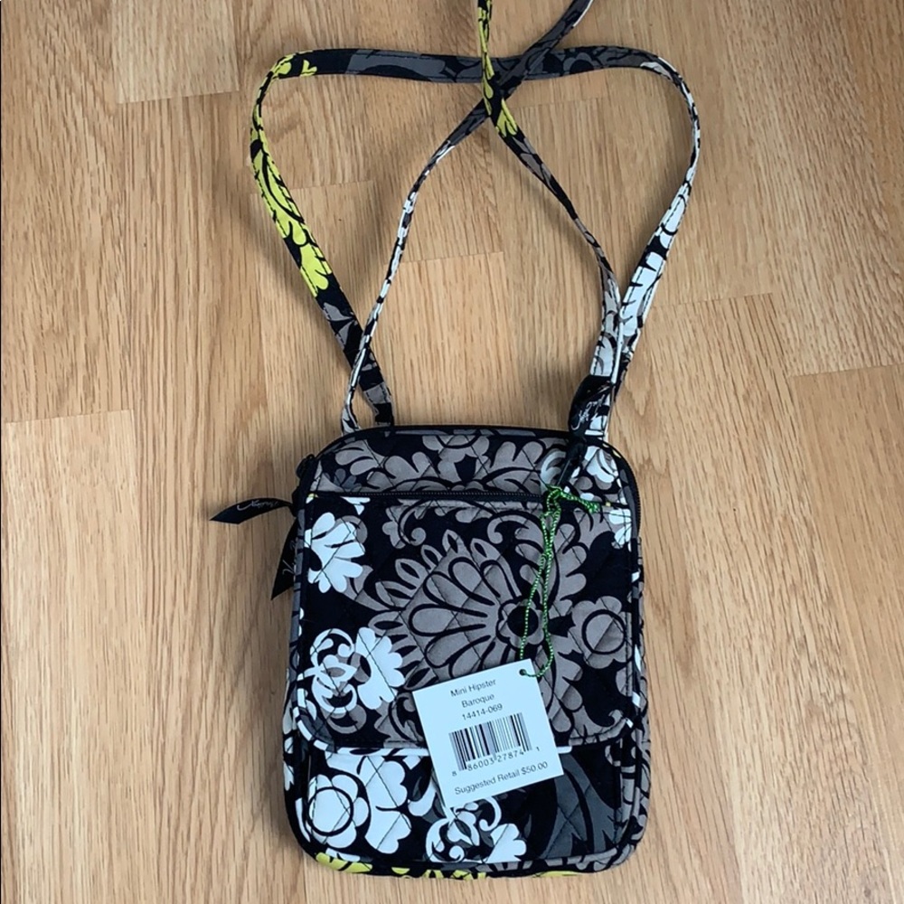 Vera Bradley crossover bag